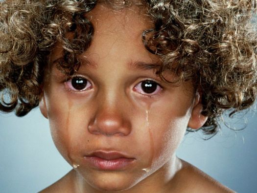 Criança chorando